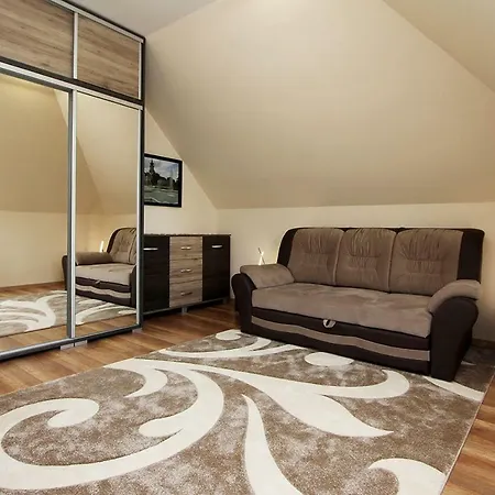 Appartamento Brill Apartmanhaz