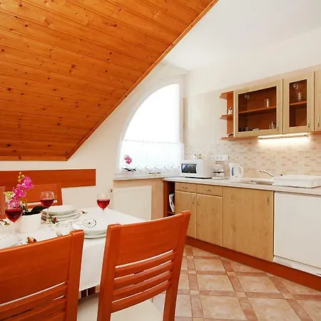 Brill Apartmanhaz Apartment *