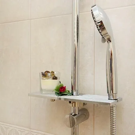 Brill Apartmanhaz Hévíz