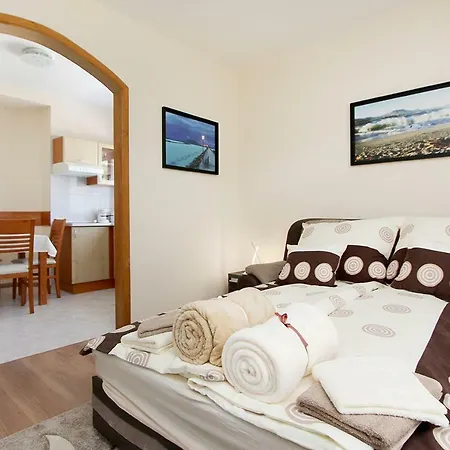 Brill Apartmanhaz * Hévíz